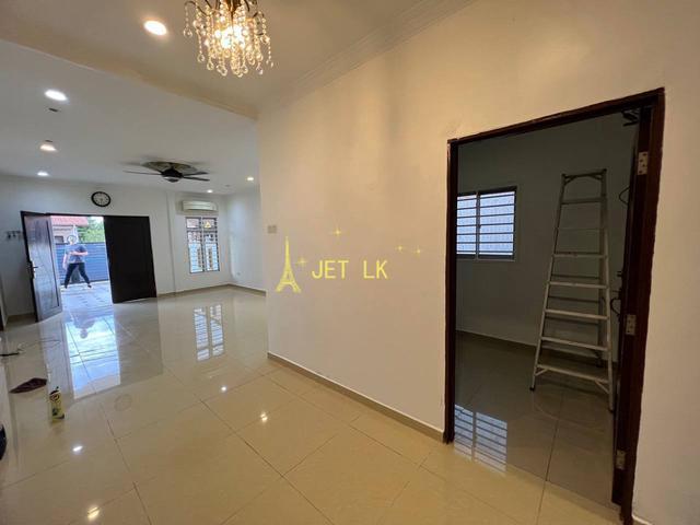 Fully Renovated Extended Bandar Putera 2 Klang 1 Sty Terrace House