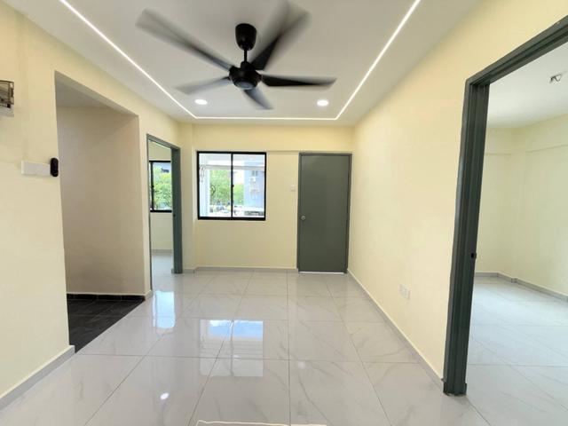 Fully Renovated Flat Taman Rinting Masai Freehold Non Bumi