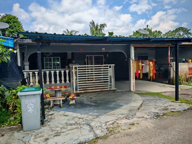 Fully Renovated Freehold house for Sale