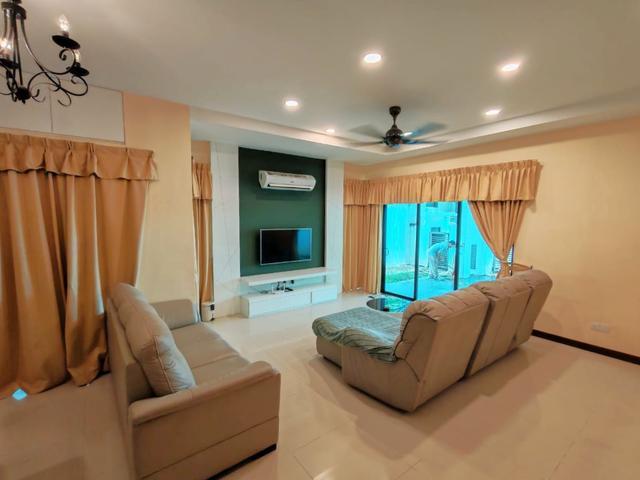 Fully renovated fully furnished movein condition