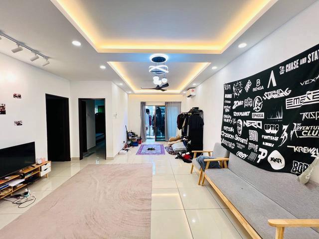 FULLY RENOVATED FURNISHED Residensi Zamrud Kajang 2