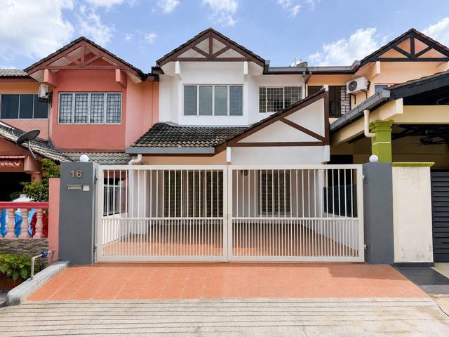 Fully Renovated Kajang Freehold 4R3B