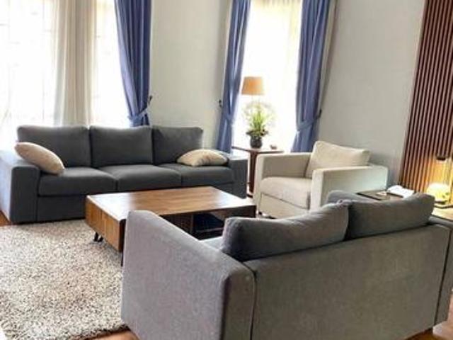 FULLY RENOVATED HOT SALES 2 Storey SemiD Aman Perdana Klang