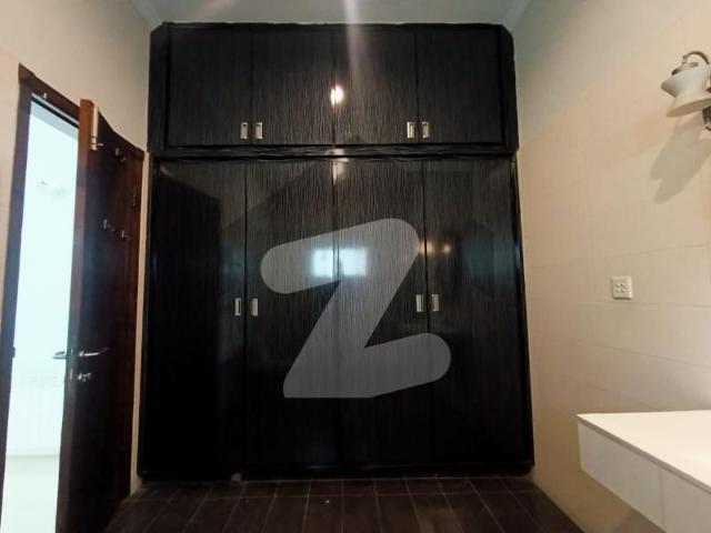 Fully renovated house for sale g 10/2