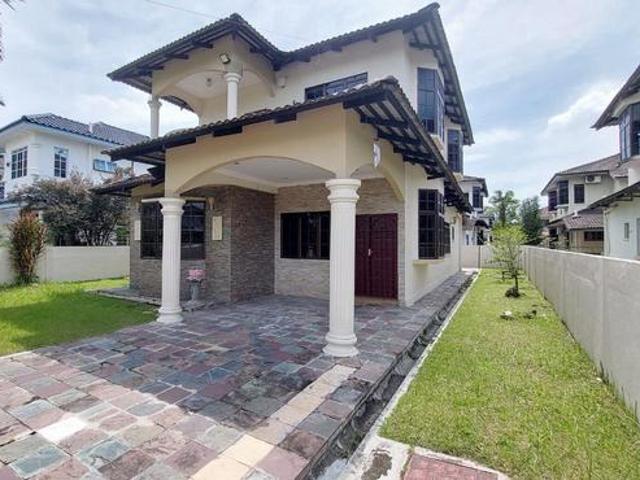 Fully Renovated Huge Land Sunway 2 Storey Bungalow 4R3B Aeon