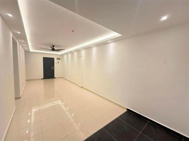 Fully Renovated Low Cost Flat For Sale at Plentong Utama, Masai