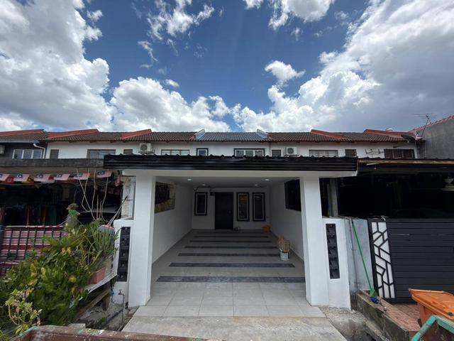 Fully Renovated Non Bumi 2 Storey Taman Kantan Permai Kajang