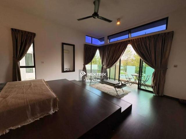 Fully Renovated Setia Eco Park 2 Storey Zero Lot Bungalow