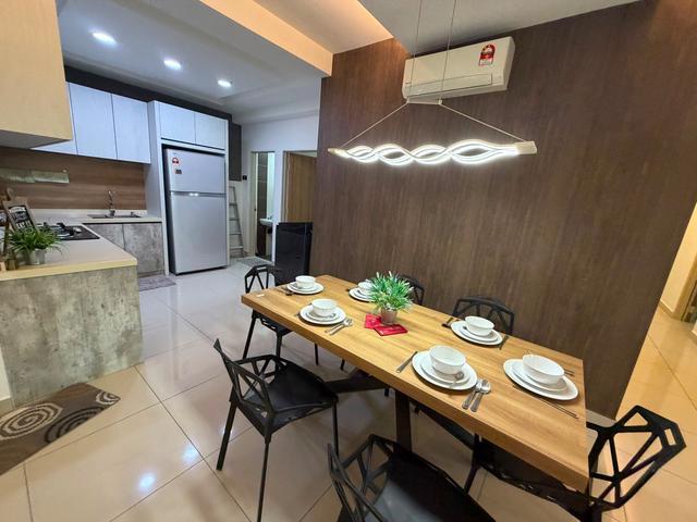 Fully Renovated Sea View Royale Infinity Condominium Simpang Ampat