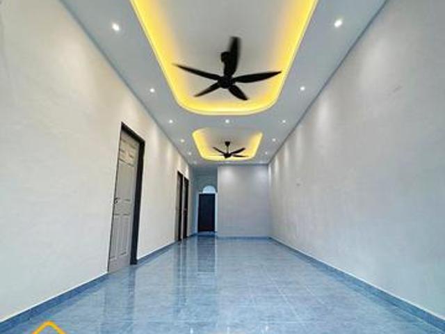 Fully Renovated Single Storey Terrace Sg Lalang