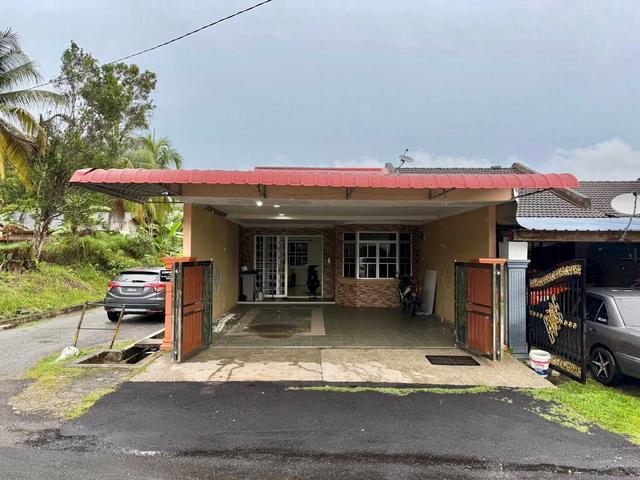Fully Renovated Single Storey End Lot Taman Intan Mersing For Sale