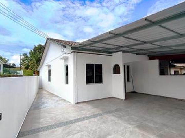 Fully Renovated Single Storey Jalan Telipot Bukit Sentosa Rawang