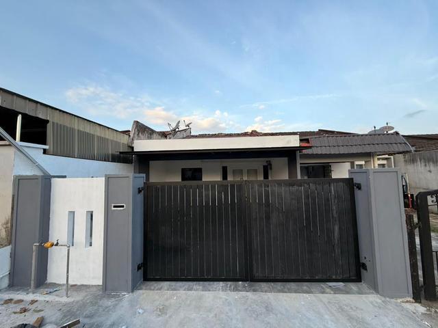 Fully Renovated Single Storey Jalan Penyiaran Taman Universiti