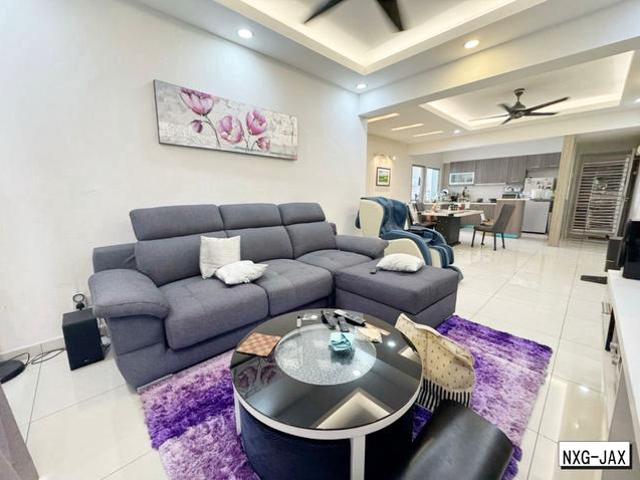 Fully Renovated Pelangi Heights Condo Phase 2 Behind Centro Klang