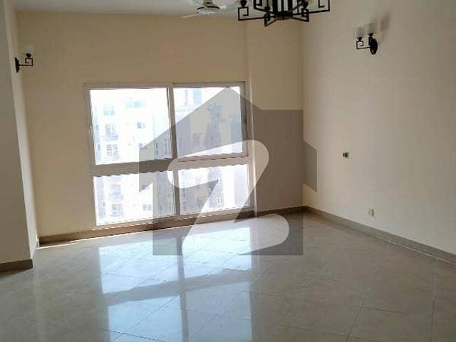 Fully Renovated Well Maintained 4 Bedroom Sea Facing Duplex Penthouse Apartment With Swimming Pool Measuring 5600 Square Feet In The Most Elite Project Of Town Known As Creek Vista Located At DHA Phase 8 Is Available For Rent