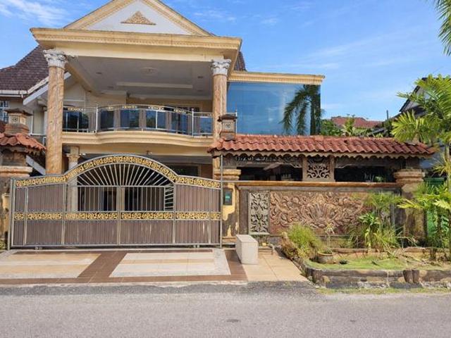 Fully Renovated Semi D Taman Bukit Dahlia Pasir Gudang
