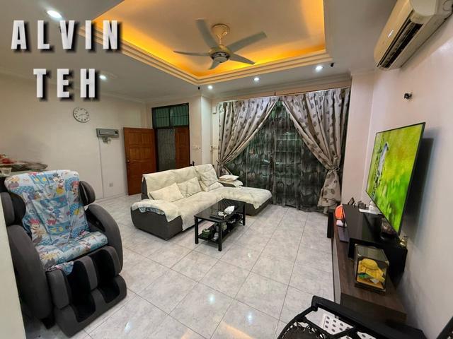 Fully Renovated Taman Naluri 2 Storey Terrace House Good Condition