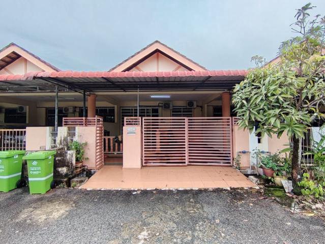 Fully Renovated Teres 1tingkat Suku di Kempadang Aman Kuantan