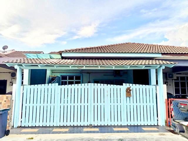 Fully Renovated Teres Setingkat Taman Semabok Perdana Semabok Melaka