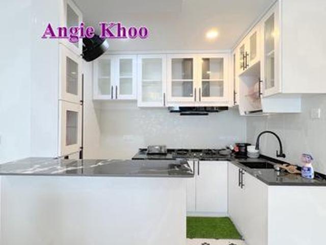 Fully Renovated Triuni Residence KEY WITH ME 2 CAR PARK Gelugor