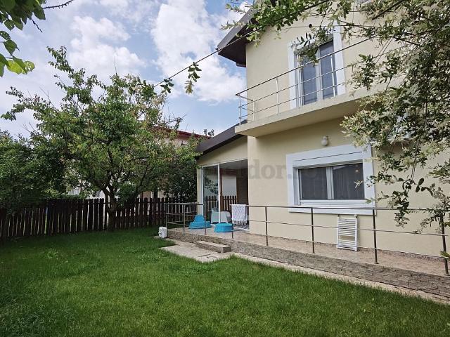 Fully renovated villa near British School