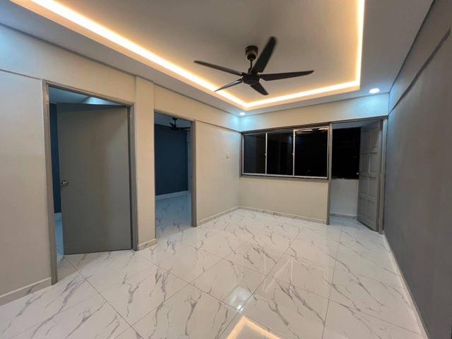 FULLY RENOVATEDFULL LOAN Flat Pandan Perdana Ampang KL