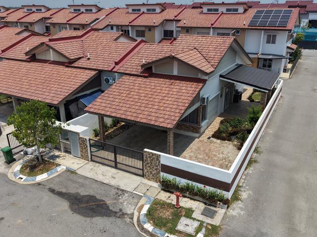 FULLY RENOVATIONSETIA FONTAINES AMANSARA SOUTHEND LOT 1Sty TERRACE