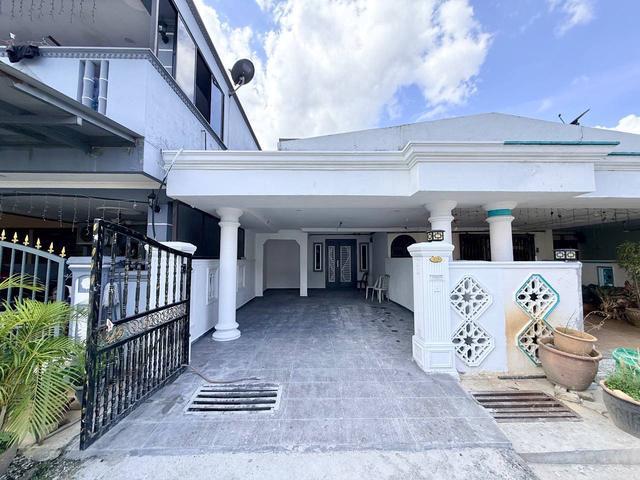 FULLY REFURBISHED Double Storey Taman Tuanku Ampuan Najihah Senawang