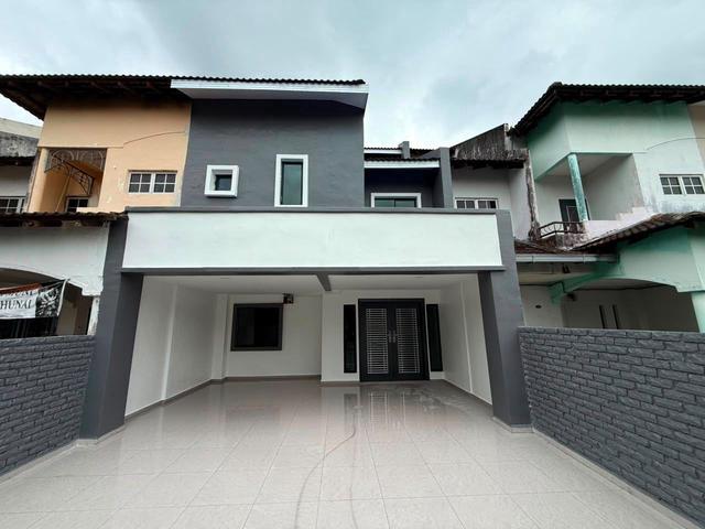 Fully Refurbished Double Storey Terrace House Skudai Baru For Sale
