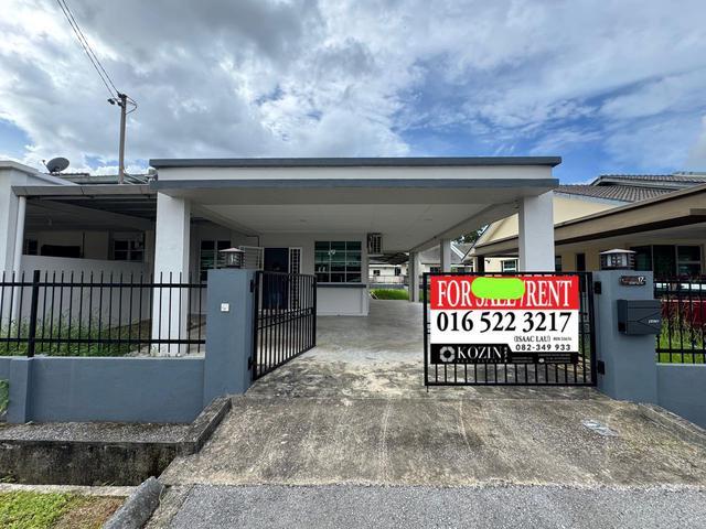 FULLY REFURBISHED Single Storey Corner For Rent Behind JPJ BATU 11
