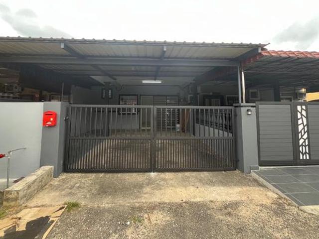 Fully refurbished single storey Taman Nusari 1 Sendayan