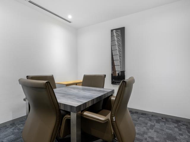 Fully serviced private office space for you and your team in Regus BBT One
