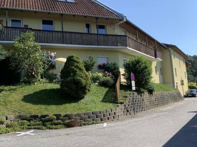 FÜR ANLEGER: 2 Zimmerwohnung mit kleinem Garten in Raaba