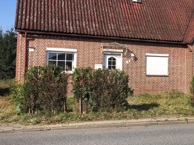 Für Handwerker interessantes Haus im Herzen von Curslack