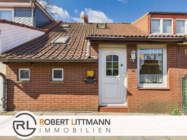Für Handwerker: Reihenhaus mit Charakter und Sanierungsbedarf Stadtnahes Wohnen in Bremen