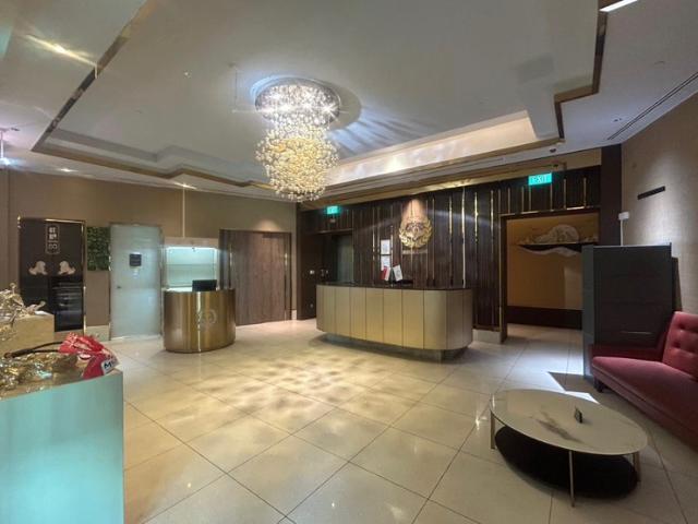 Furama Riverfront Mall Shop For Rent, $45,9995,215 sqft $8.82 psf
