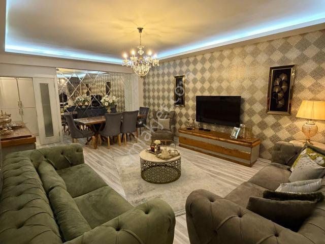 Furkan Emlaktan Duruşehir Mah. 3+1 155m2 16.kat Arakat Site İçerisinde Satılık Lüx Fırsat Daire