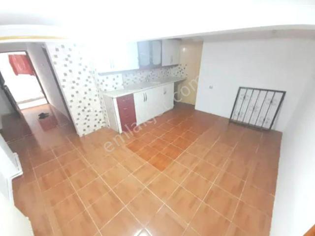 Furkan Emlak'tan Kışla Mah 2+0 85m2 Doğalgazlı Müstakil Girişli Krediye Uygun Fırsat Daire