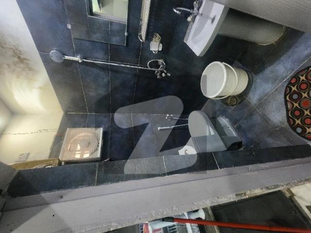 Furnish room available in G11/3 in upper portion for ladies only G 11/4