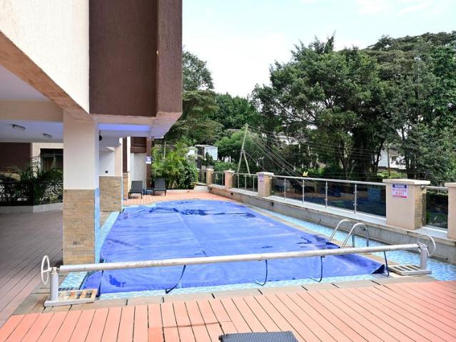 Furnished 3 Bedroom Apartment for Rent in Riverside