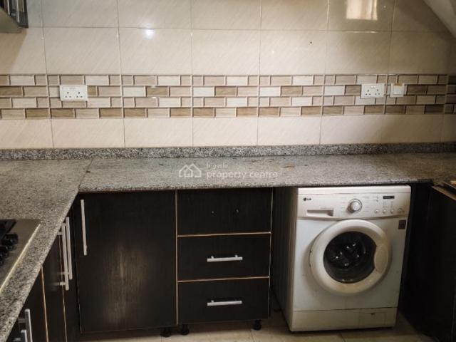 Furnished 1 Bedroom Flat