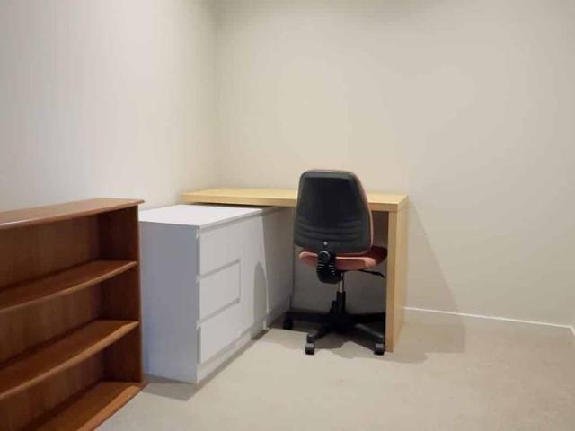 Furnished 1 Bedroom + Study Apartment in Albany