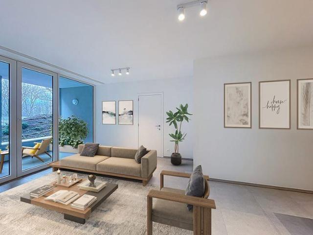Furnished 1st occupancy 4 bedrooms apartment
