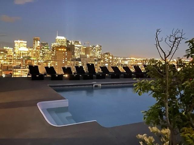 Furnished 2 Bedroom In Metro Downtown Montreal, 4 1/2 à Louer