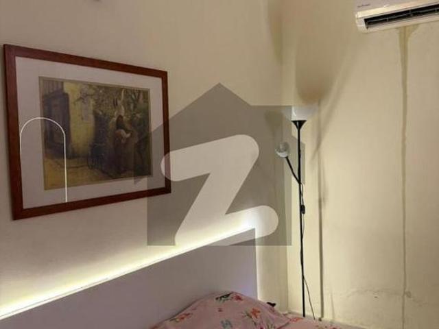 Furnished Corner Villa 200sq yd 3 Bedrooms Luxury Villa is Available FOR RENT. 8km from Entrance of BTK. 3 Bed DDL 1 Kitchen Bahria Town Precinct 10 A