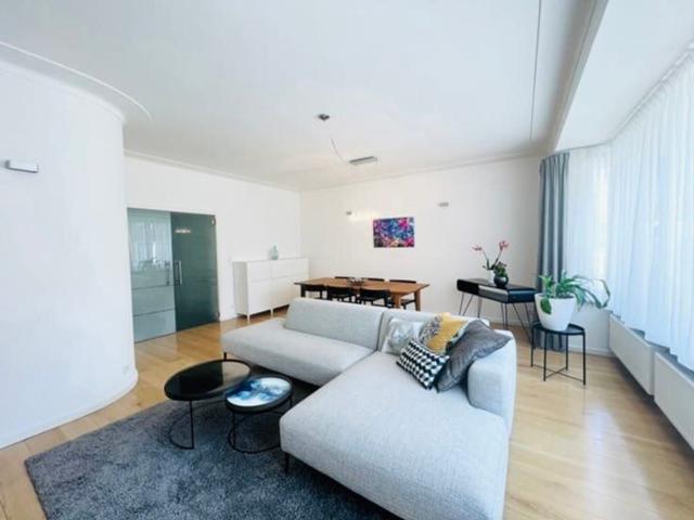 Furnished apartment near Montgomery!