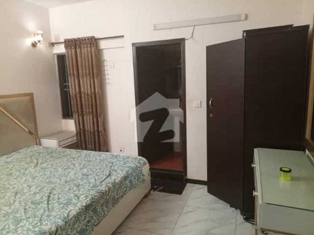 Furnished Apartment for sale 3 beds drawing dining badar commercial dha phase 5 Karachi