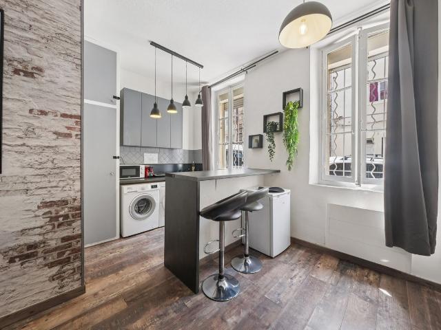 Furnished apartment in La Blancarde ️ | Convenient ground floor , Marseille Amsterdam Apartments for Rent