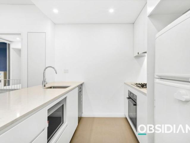 Furnished Apartment Stunning and convenient waterside living