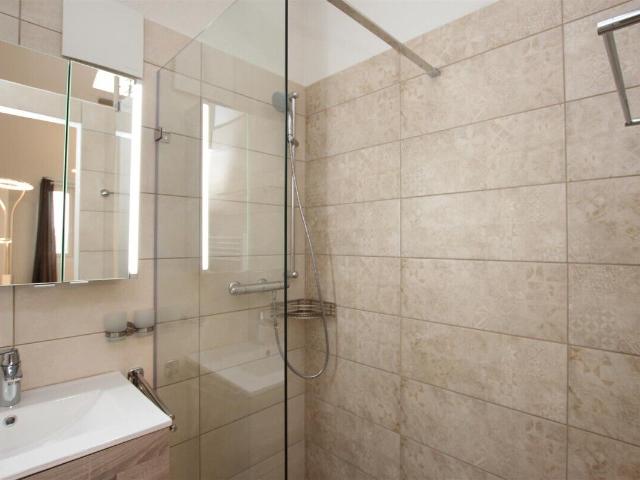 Furnished apartment with 3 rooms for rent in CORSIER 30 m² | dreamo. Ch